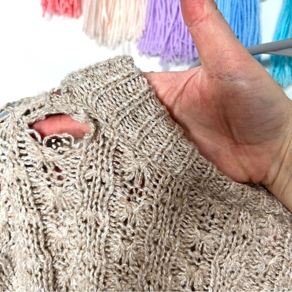 Pink Lily Boutique Cream Beige Chunky Oversized Knitted Sweater Size Extra Large - Picture 10 of 13